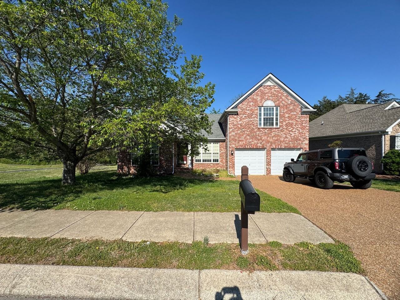 245 Cobblestone Lndg - Photo 3 of 8