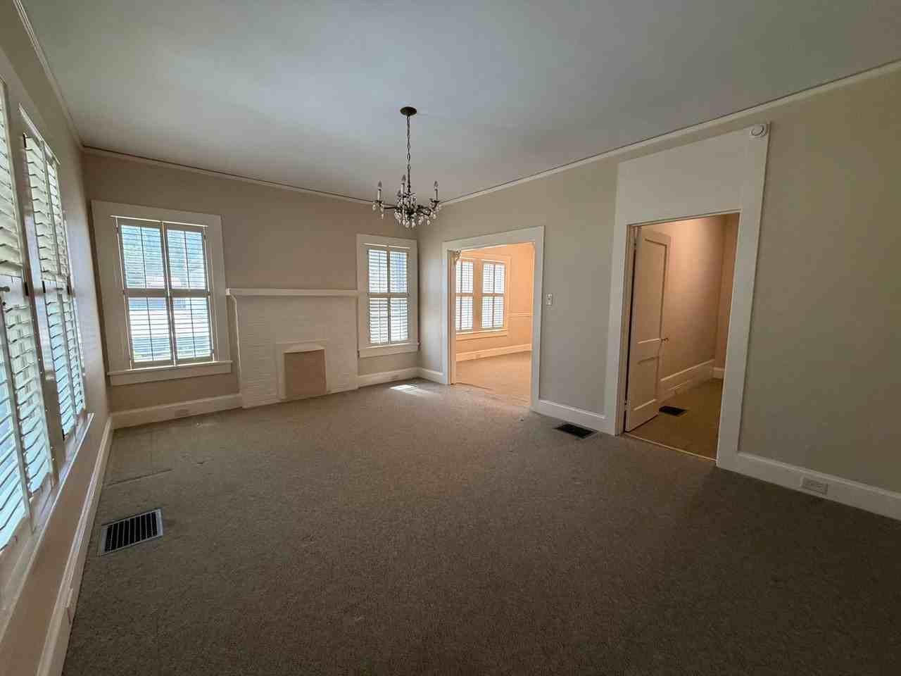1541 Ebenezer Rd - Photo 2 of 20