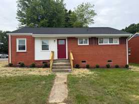 2100 Wright Ave - Photo 1 of 1