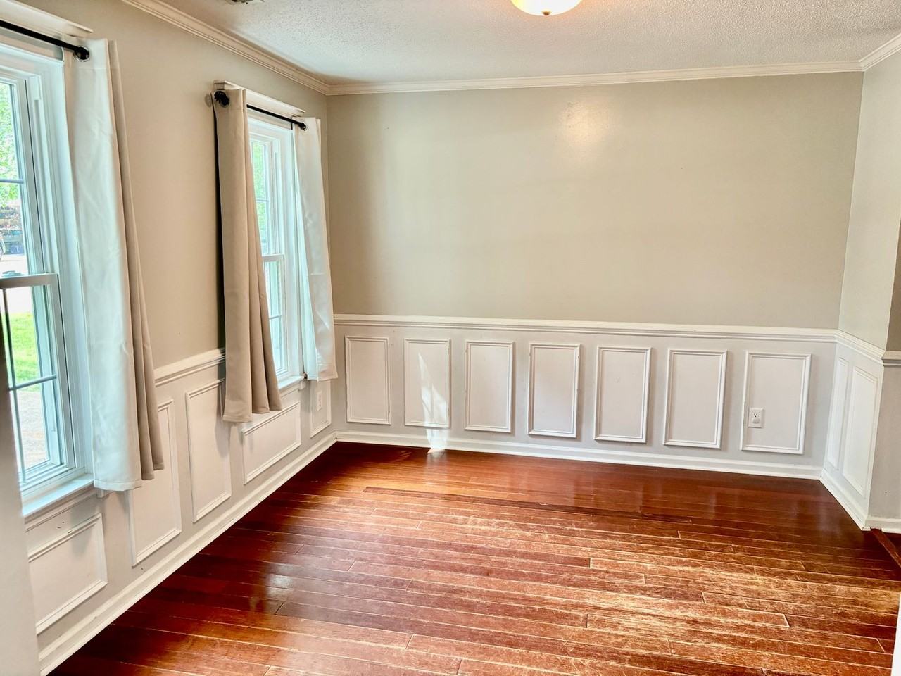 4512 Misty Ct - Photo 6 of 33