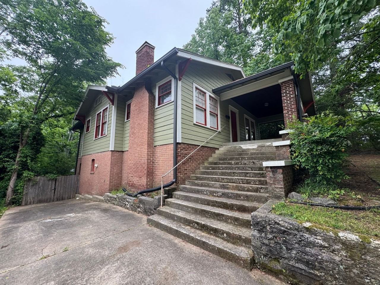 8333 Vassar Ave - Photo 3 of 22