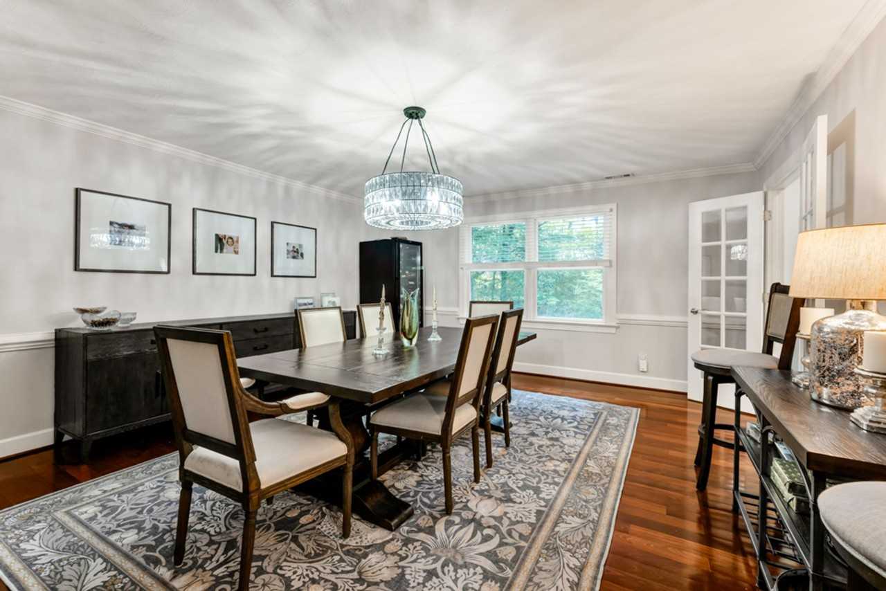 1609 Allerson Ln - Photo 6 of 49