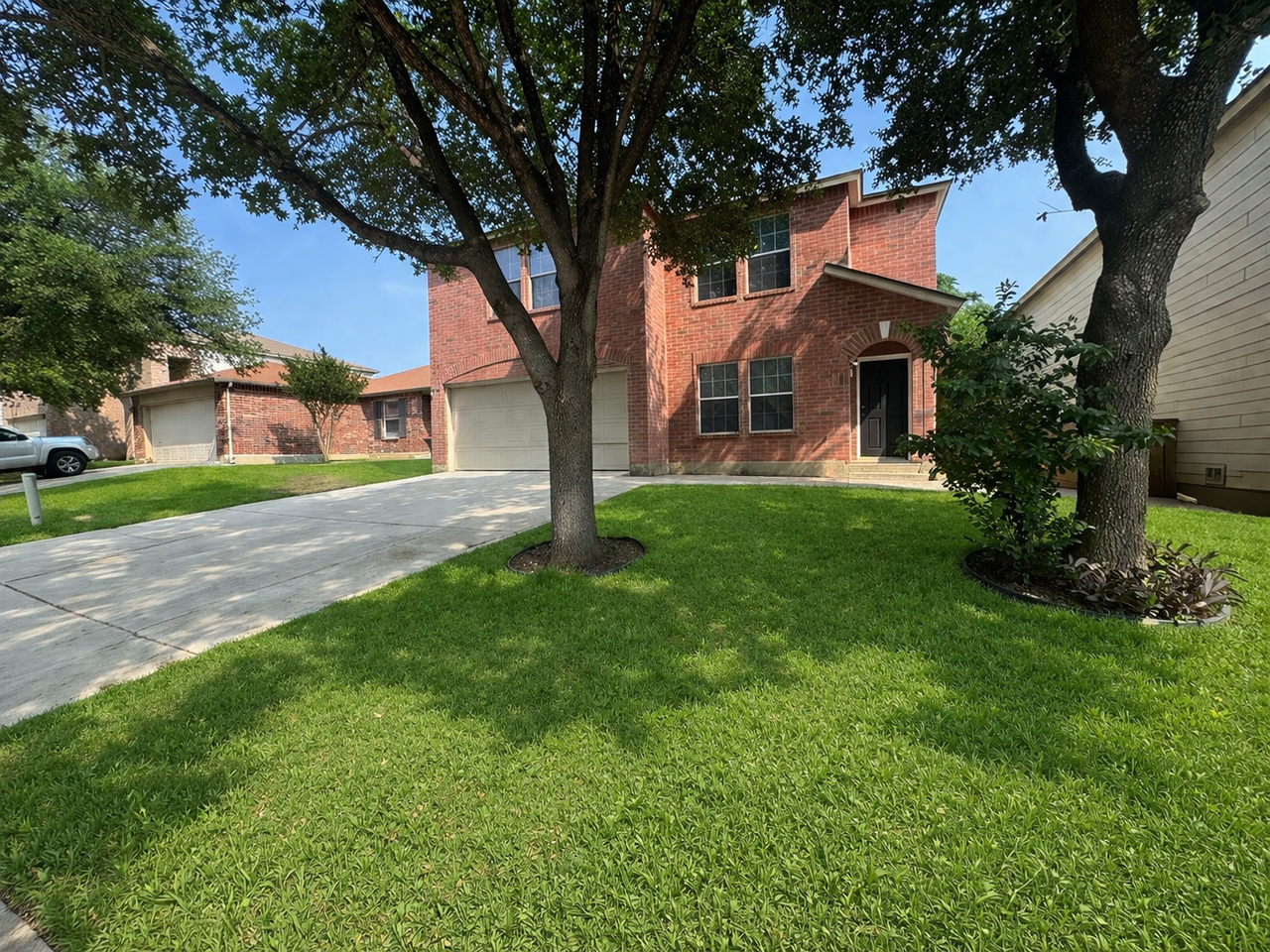 12926 Thomas Sumter St - Photo 2 of 50