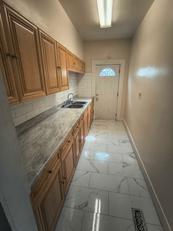 20 5th St - Photo 4 of 17