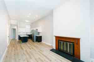 featured image of 1419 N Franklin St