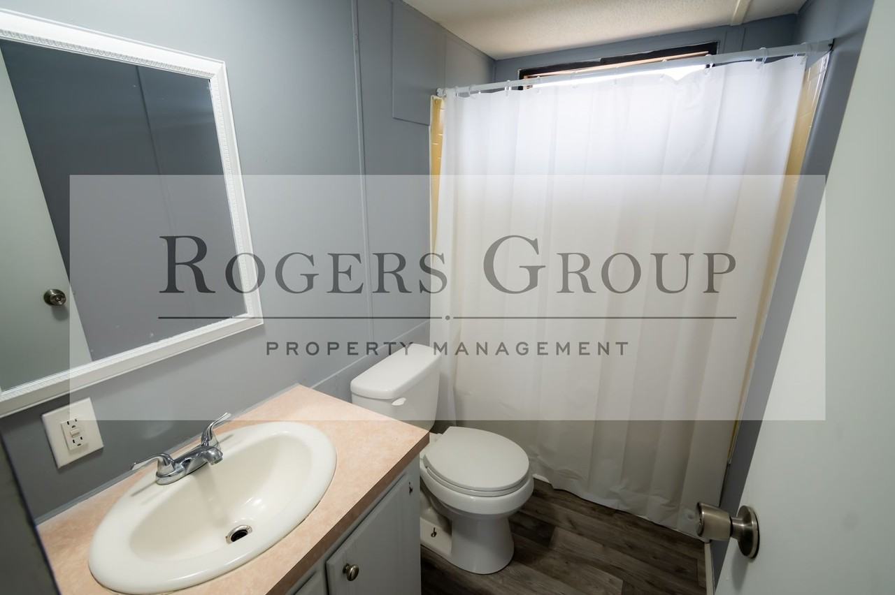 2390 Hicksboro Rd - Photo 6 of 10