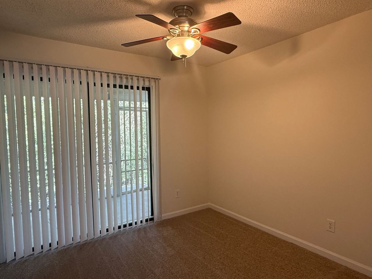 11000 Carmel Crossing Rd - Photo 6 of 13