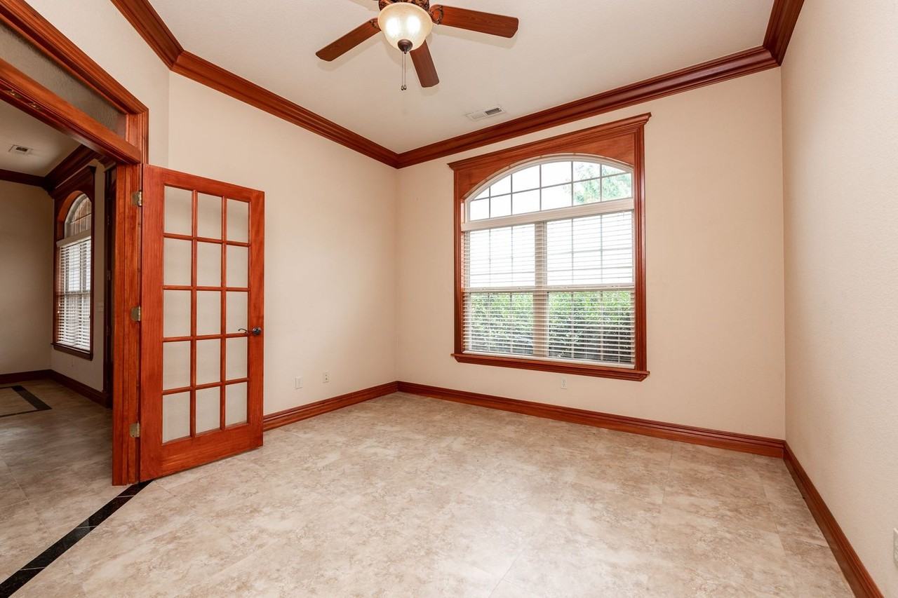 3902 Sw Banbury Dr - Photo 6 of 15