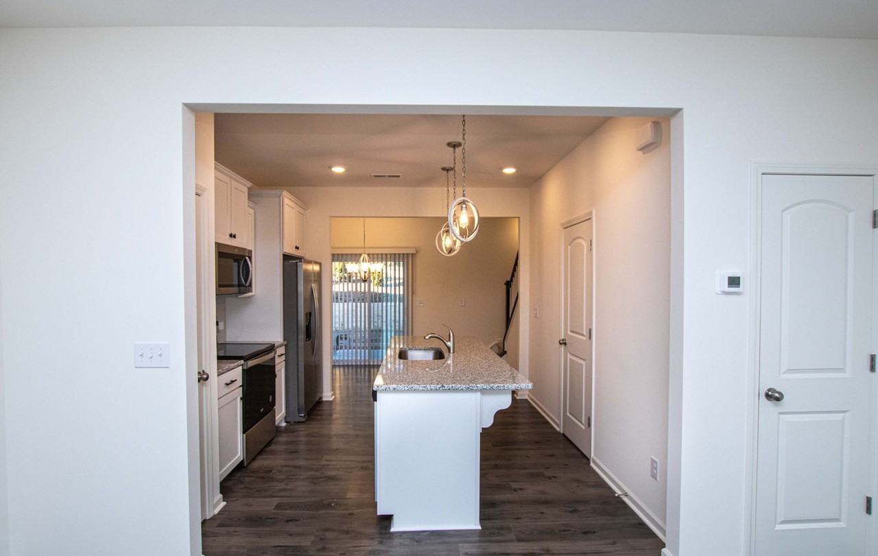 3979 Wagon Way - Photo 3 of 29