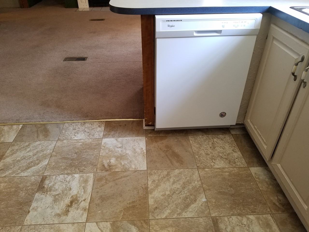 2712 Lowlander Dr - Photo 7 of 15