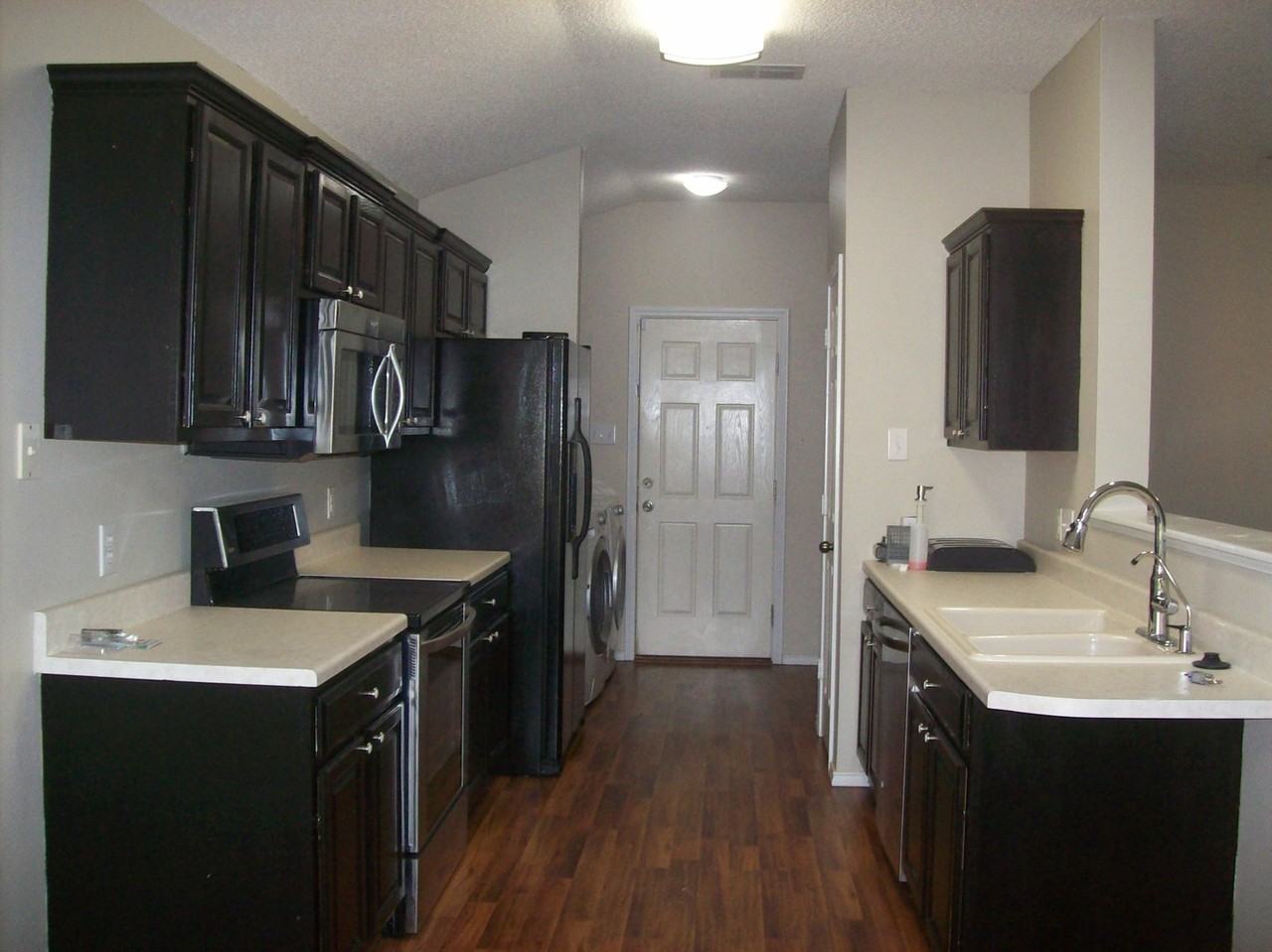 6106 17th St - Photo 2 of 13