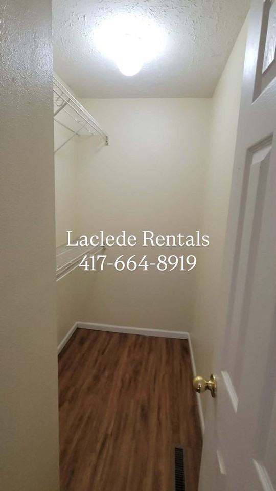 506 Curry St - Photo 3 of 10