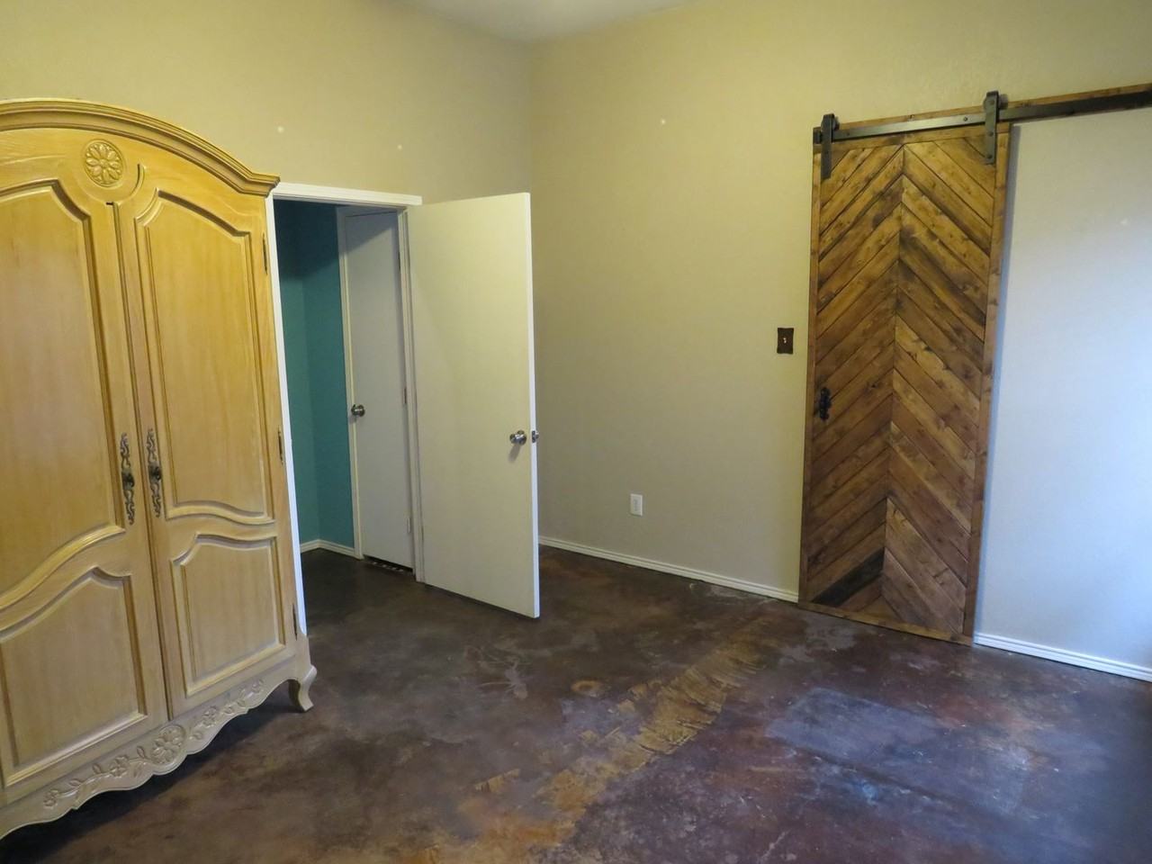 3717 Beatriz Dr - Photo 6 of 10