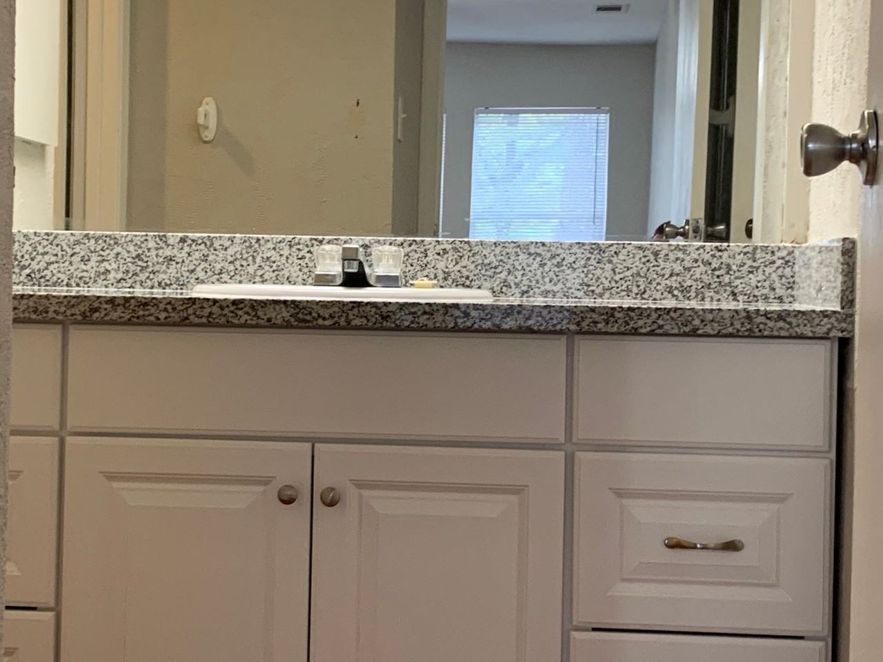 2 Goldthread Ct - Photo 6 of 50