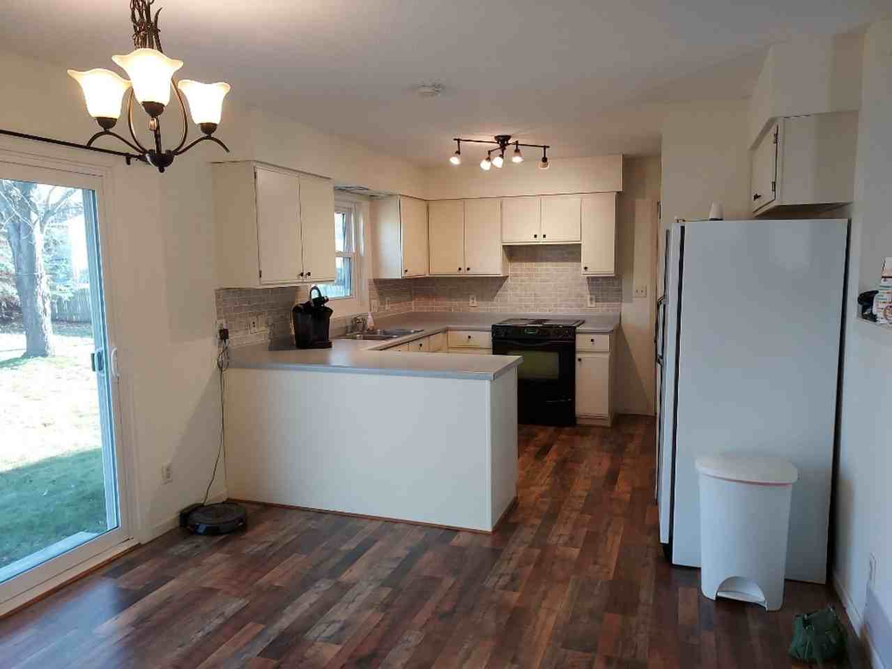 206 Acorn Ln - Photo 2 of 16