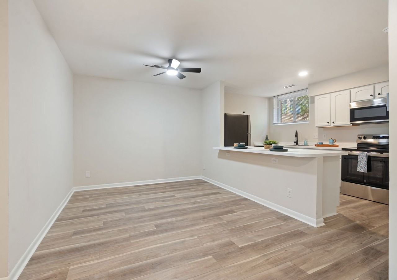 Modern Off Campus Student Living at The Ramsey - Photo 5 of 24