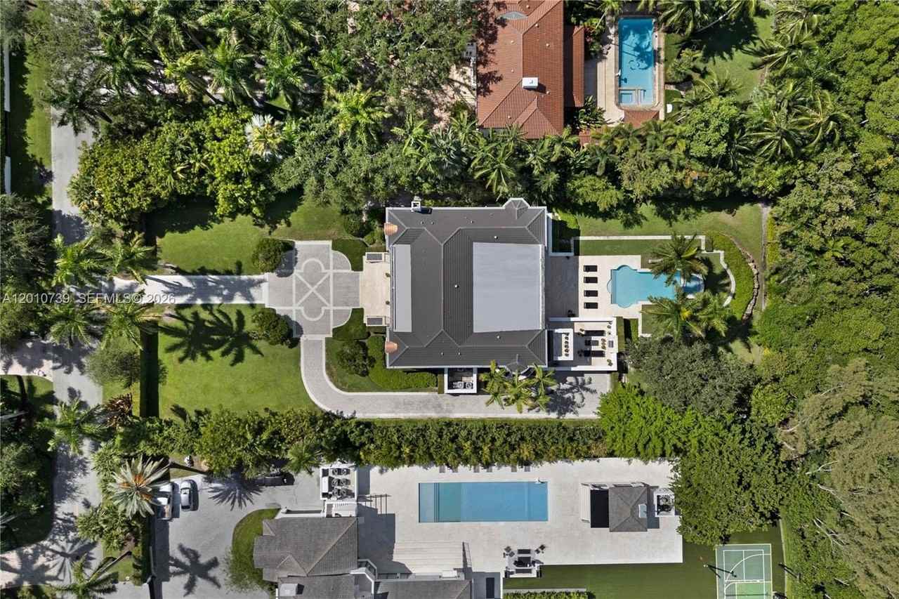 26 Tahiti Beach Island Rd - Photo 6 of 50