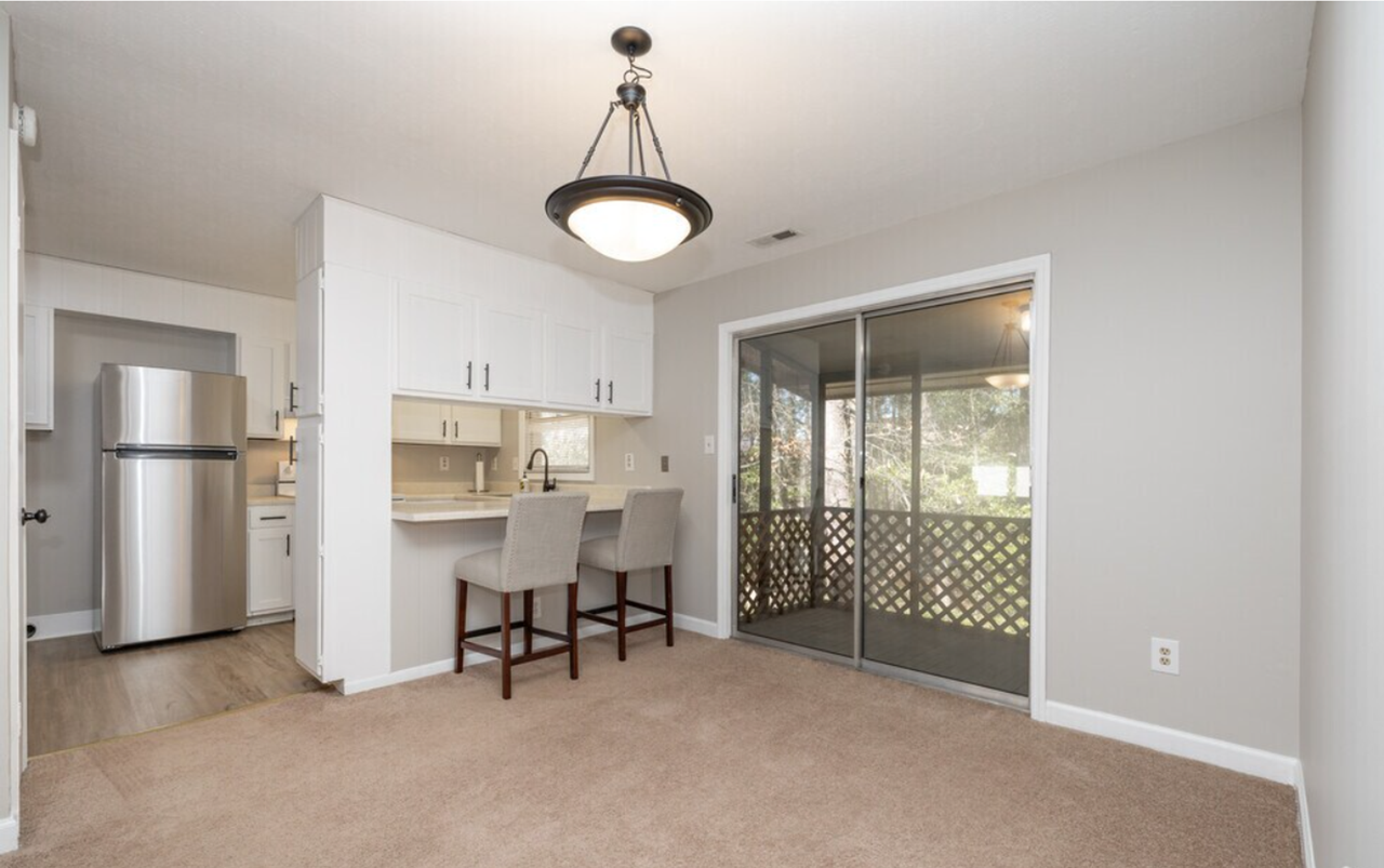 Whitfield Apartments - Photo 4 of 5