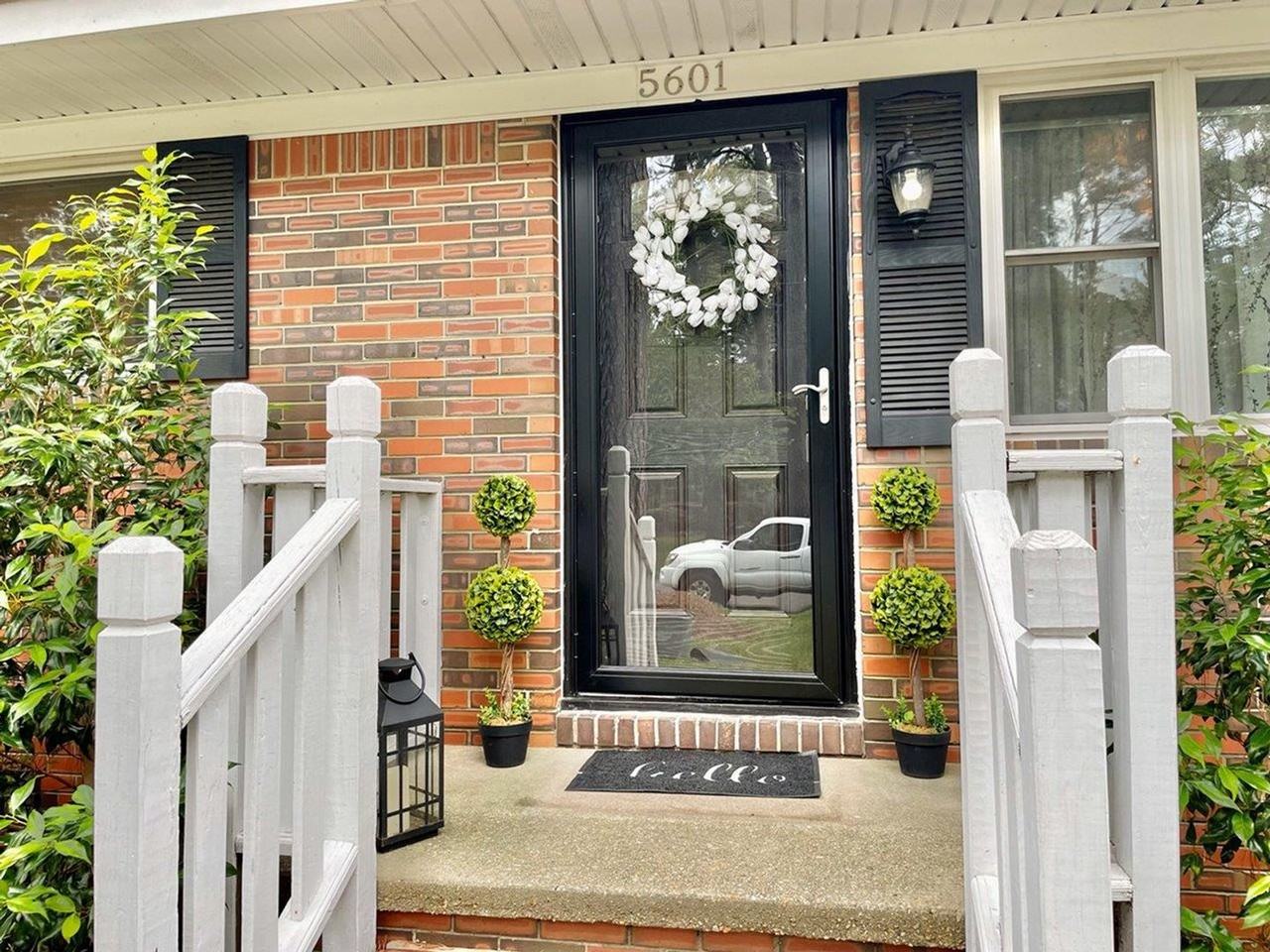 5601 Sedgemoor Rd - Photo 6 of 40