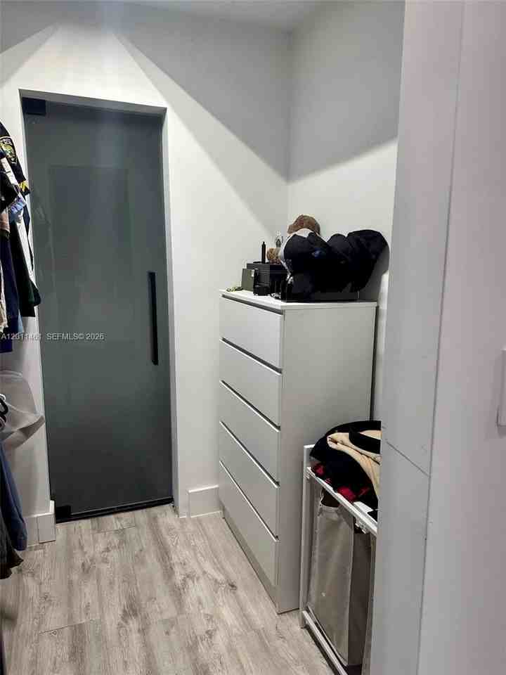 709 Sw 79th Ter - Photo 7 of 16