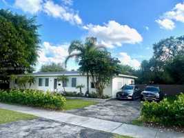 featured image of 7800 Sw 96th St