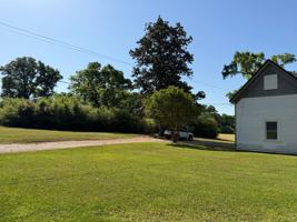 featured image of 1126 Alexandria Jacksonvle Hwy