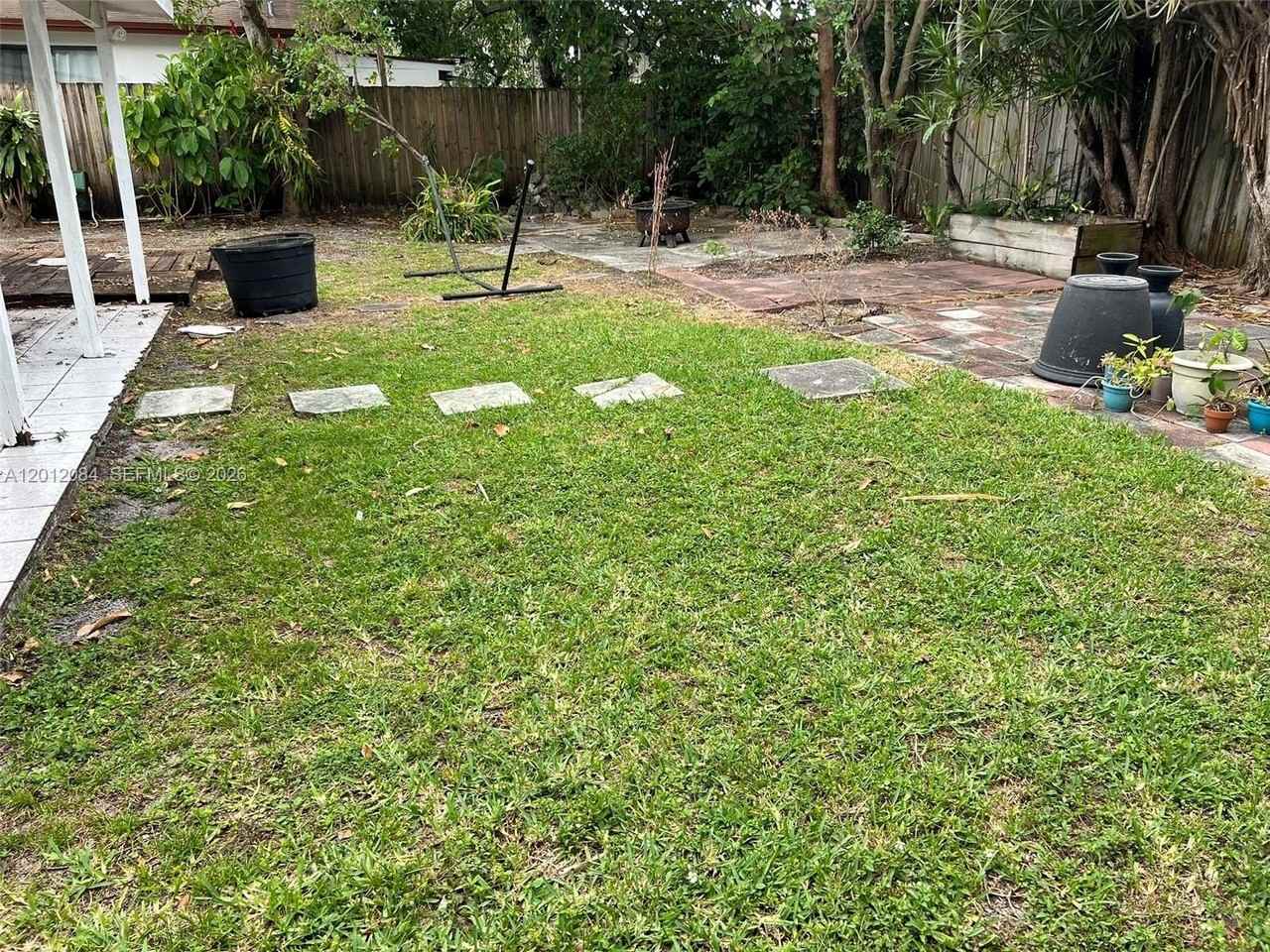 472 Nw 51st Ave #NA - Photo 3 of 5