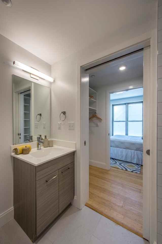 70 Malvern St - Photo 5 of 18