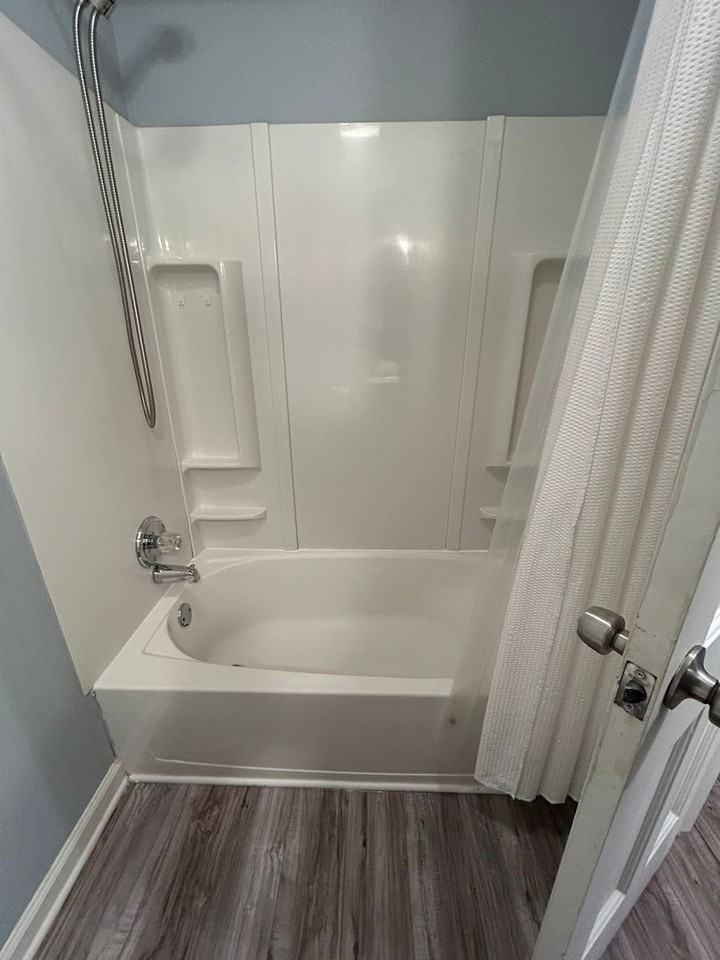 402 Pacific Dr - Photo 7 of 21