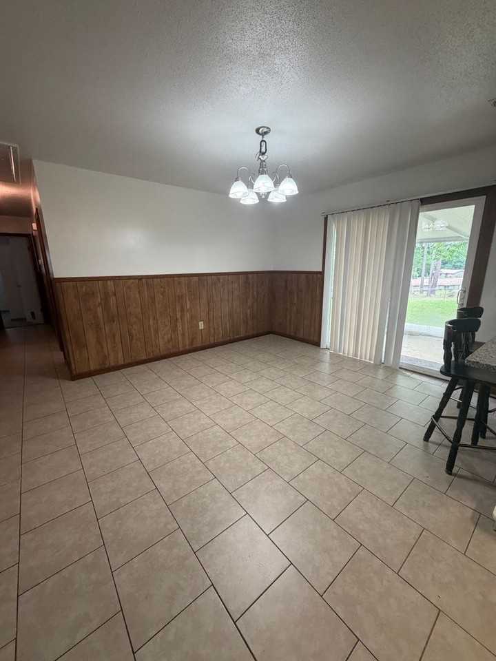 114 Fairview Ln - Photo 6 of 15