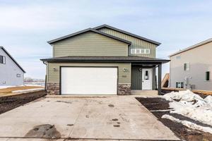 featured image of 1522 6th Ave Ne