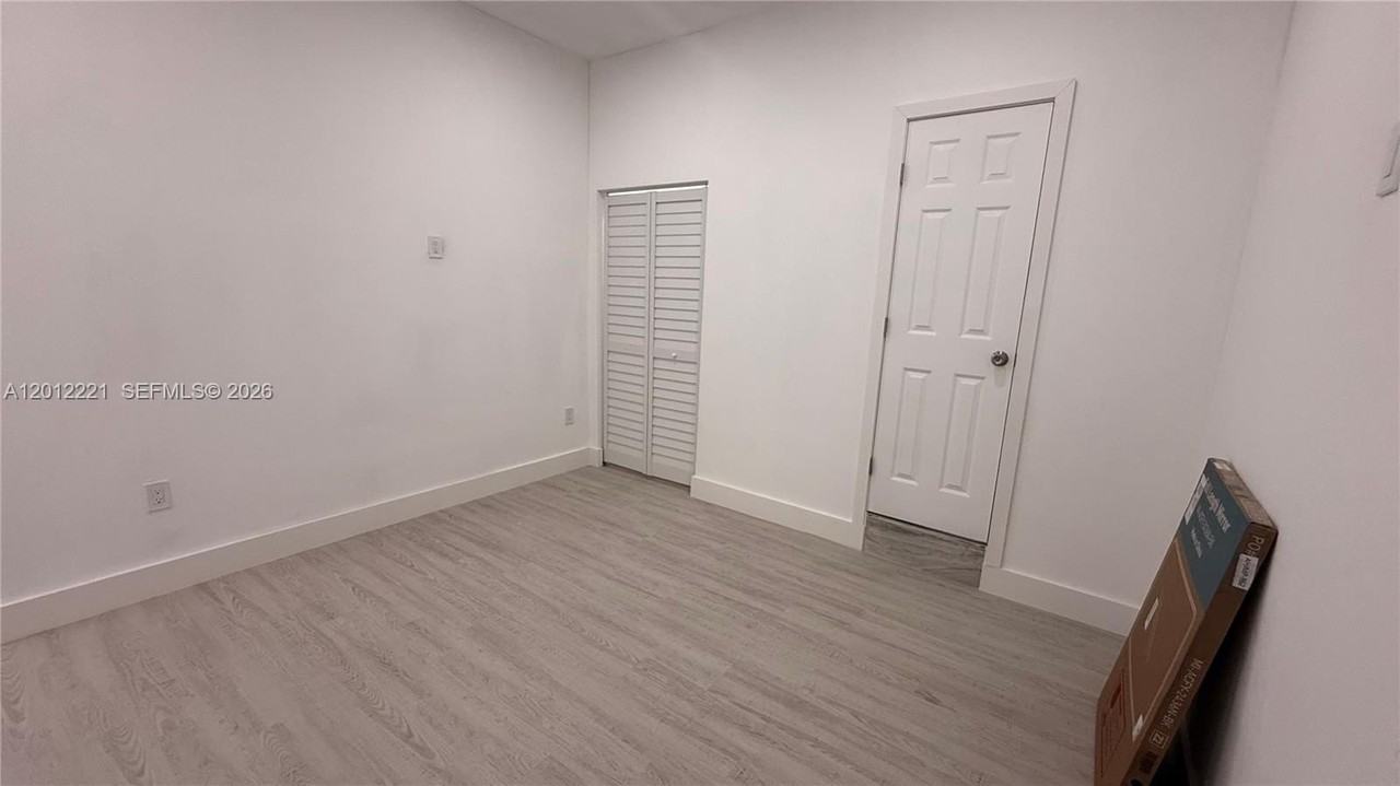 17614 Sw 134th Pl #B - Photo 5 of 8
