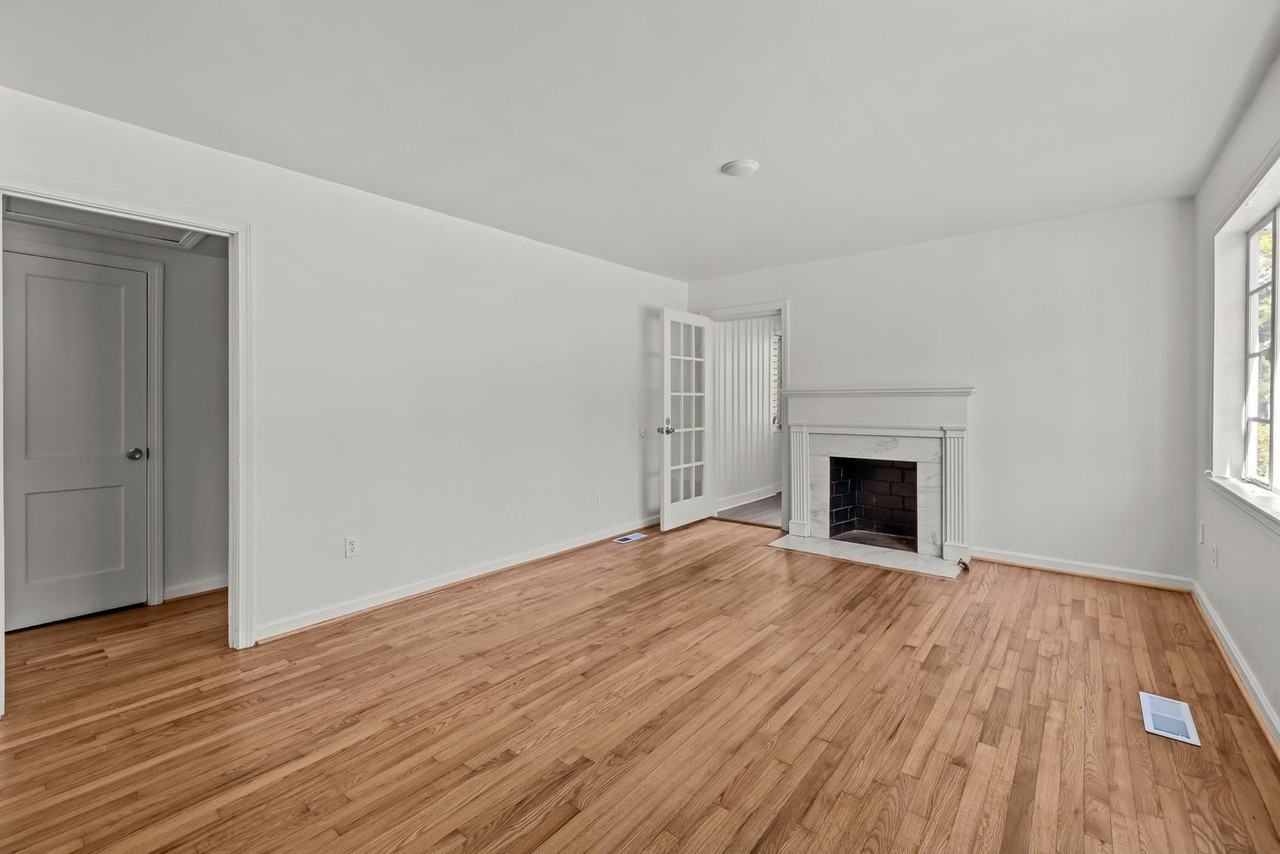 7840 8th Ave S - Photo 2 of 16