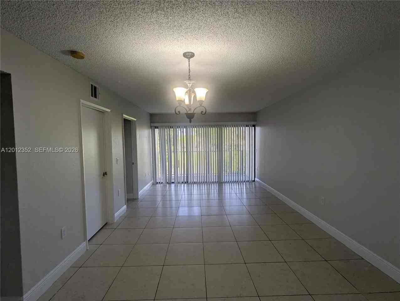 1564 Lake Crystal Dr #F - Photo 4 of 12