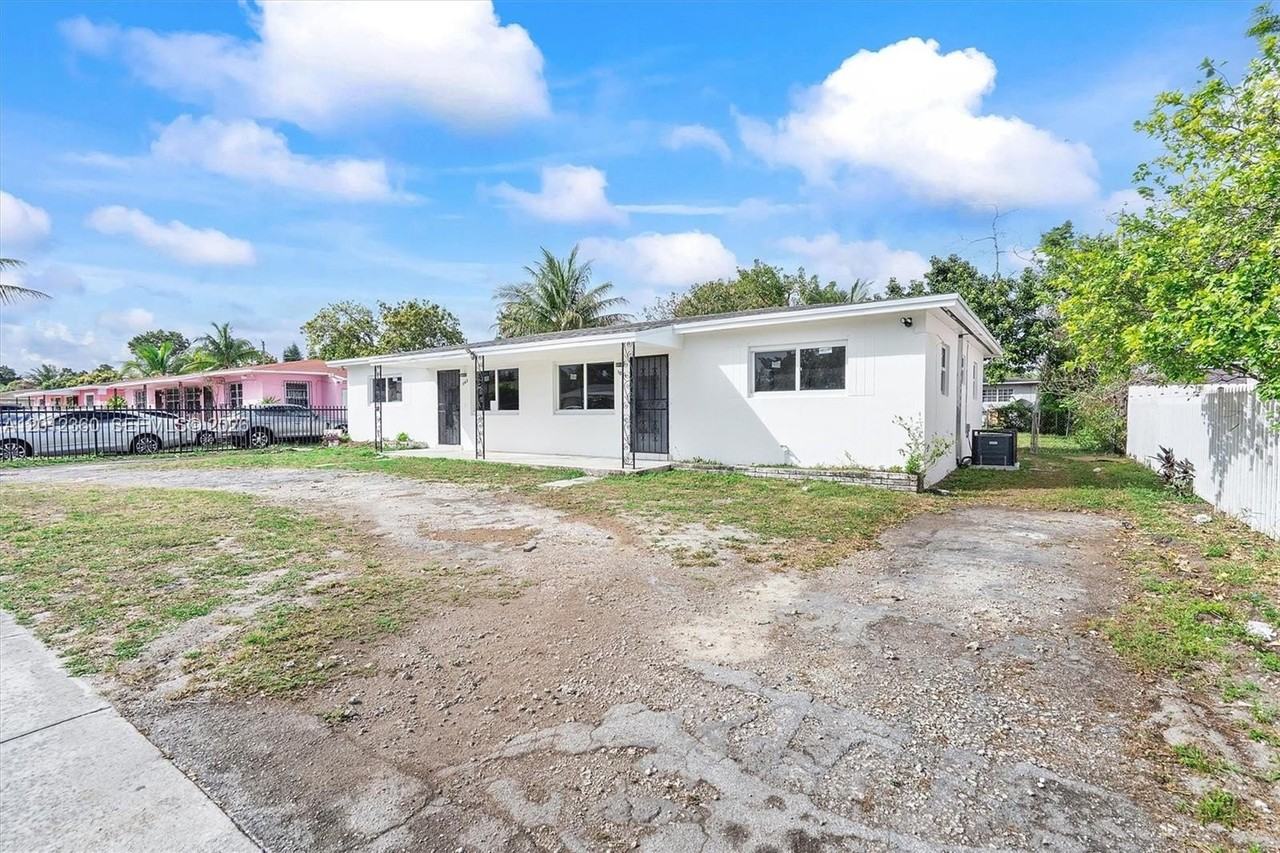 1061 Nw 108th Ter #1063