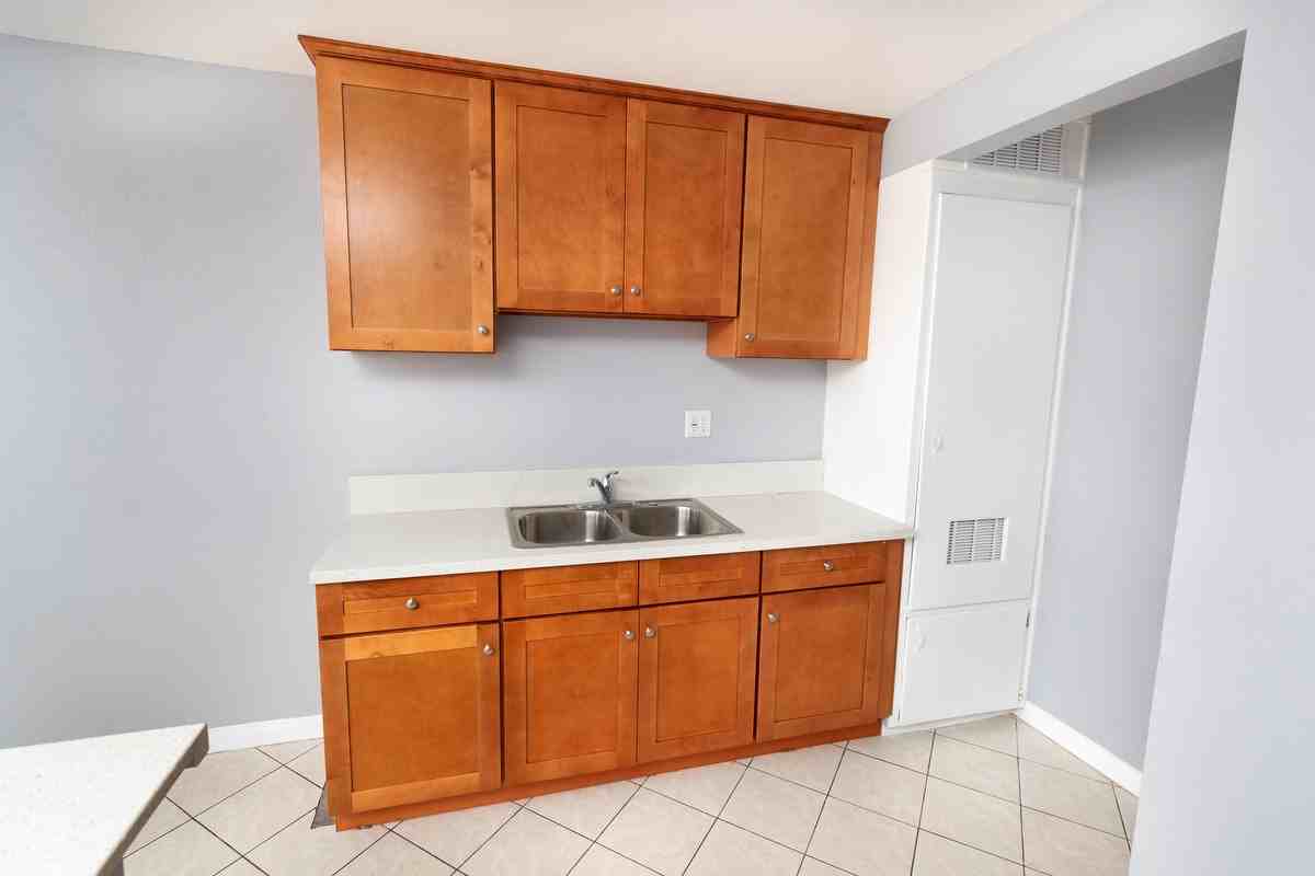 255 East Artesia Boulevard #5 - Photo 3 of 7
