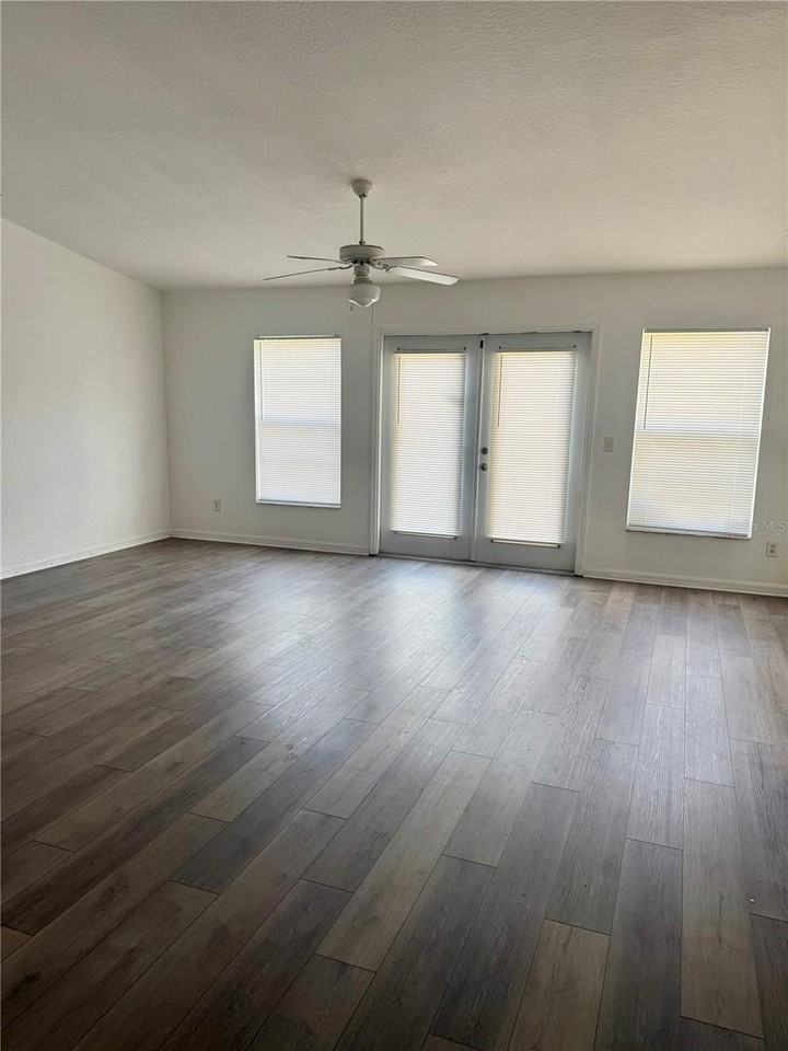 8047 Sugar Pine Blvd - Photo 6 of 13