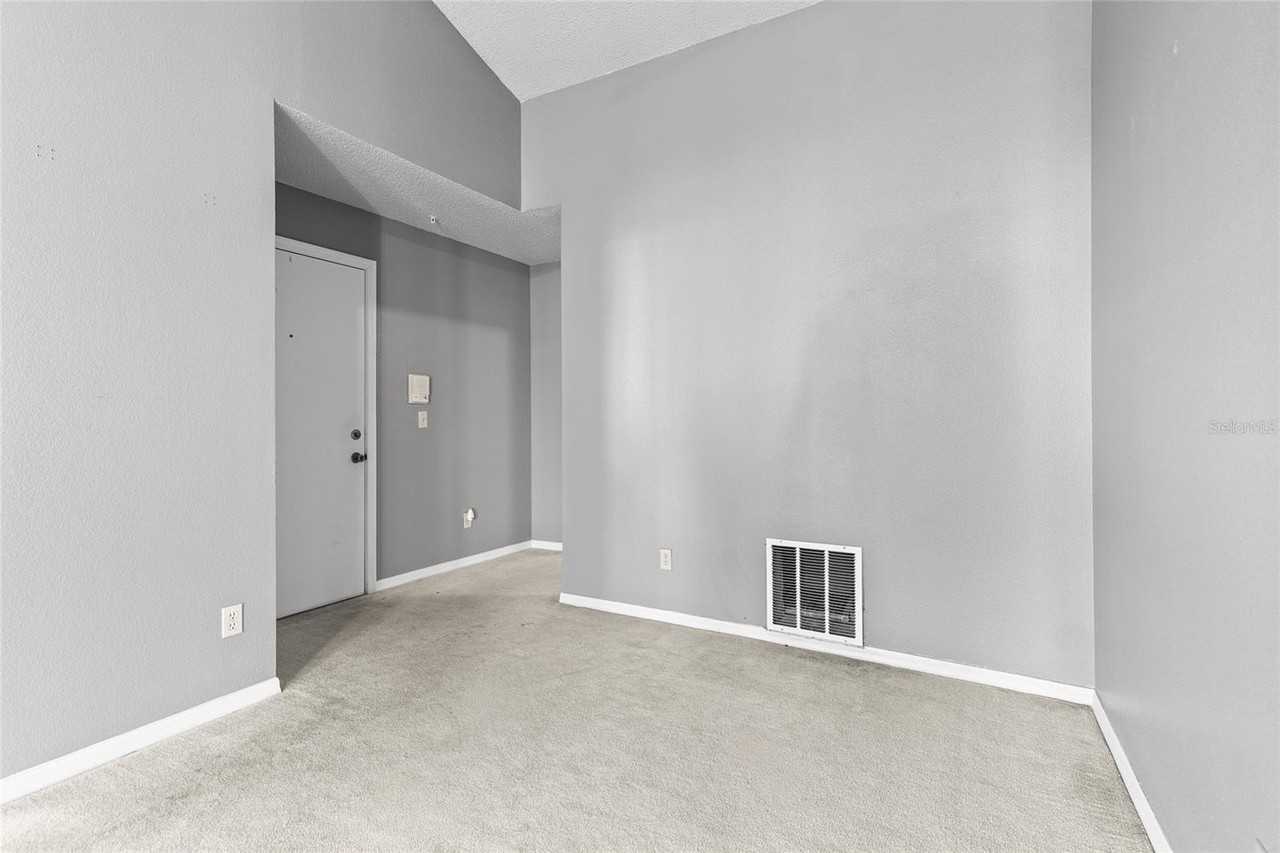 5273 Tunbridge Wells Ln #1601 - Photo 6 of 23