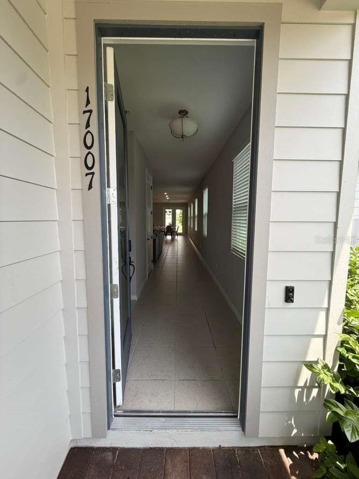 17007 Seville Orange Rd - Photo 2 of 35