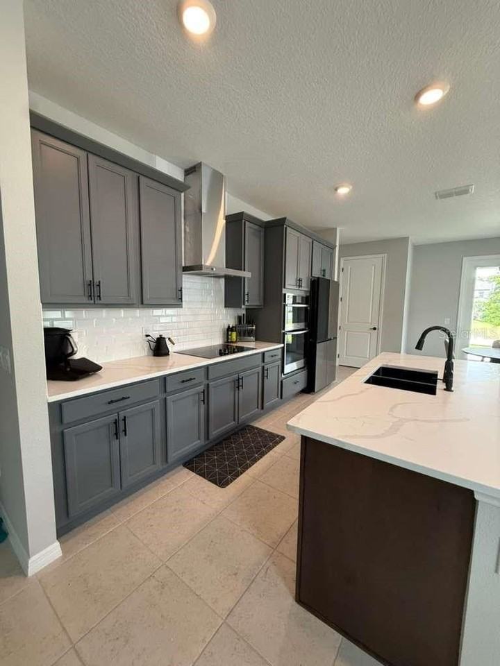 17007 Seville Orange Rd - Photo 6 of 35