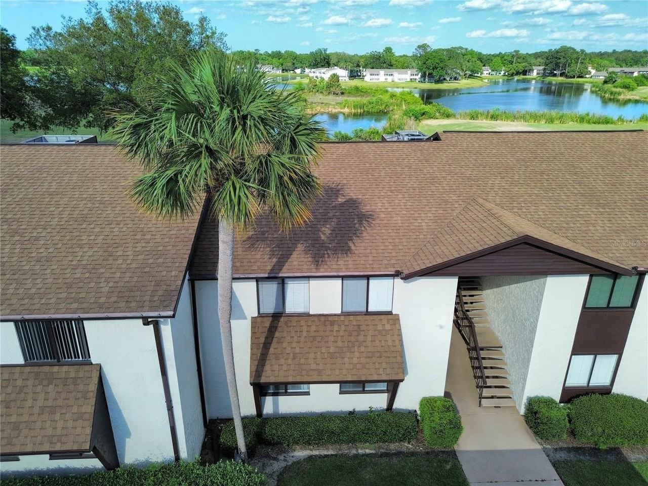 520 Fairways Cir #A - Photo 3 of 30