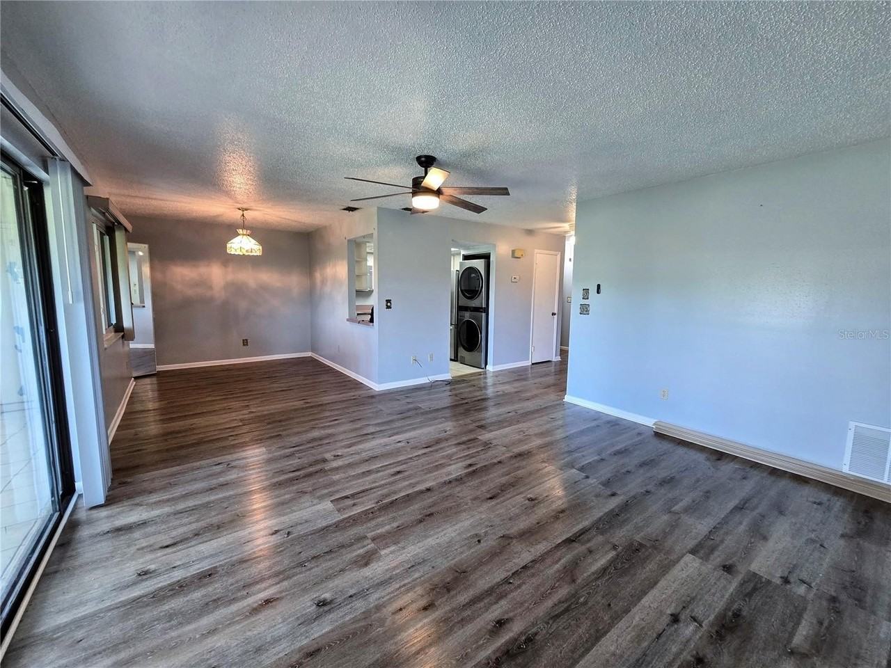 520 Fairways Cir #A - Photo 6 of 30