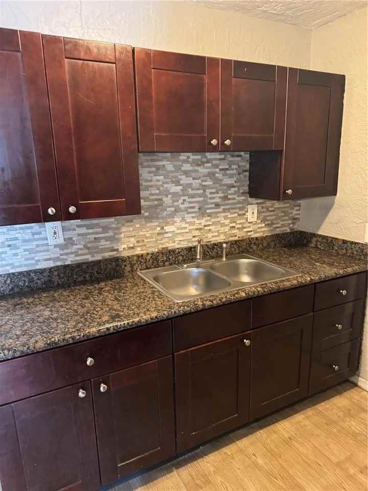 1751 46th St S - Photo 5 of 16