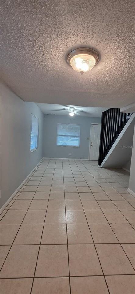 10225 N Ojus Dr - Photo 3 of 22