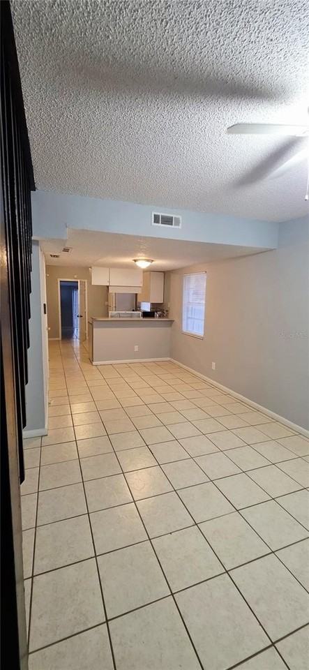 10225 N Ojus Dr - Photo 4 of 22