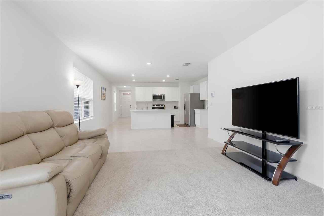 1732 Shadow Trace Way - Photo 4 of 24