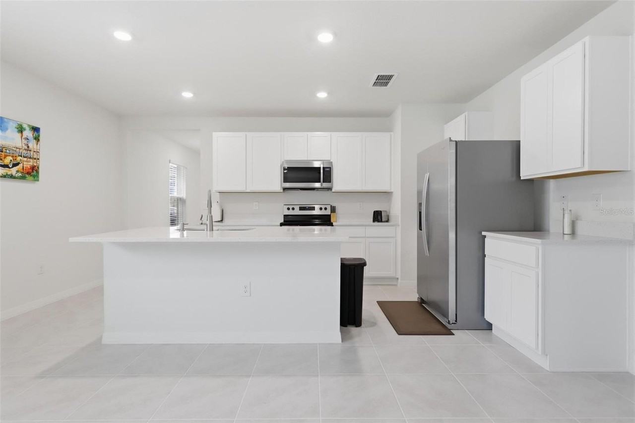 1732 Shadow Trace Way - Photo 7 of 24