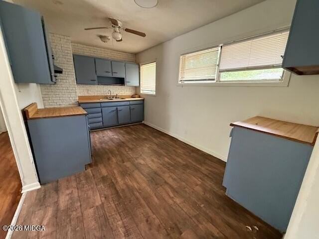 4471 Elkan Ave - Photo 7 of 20