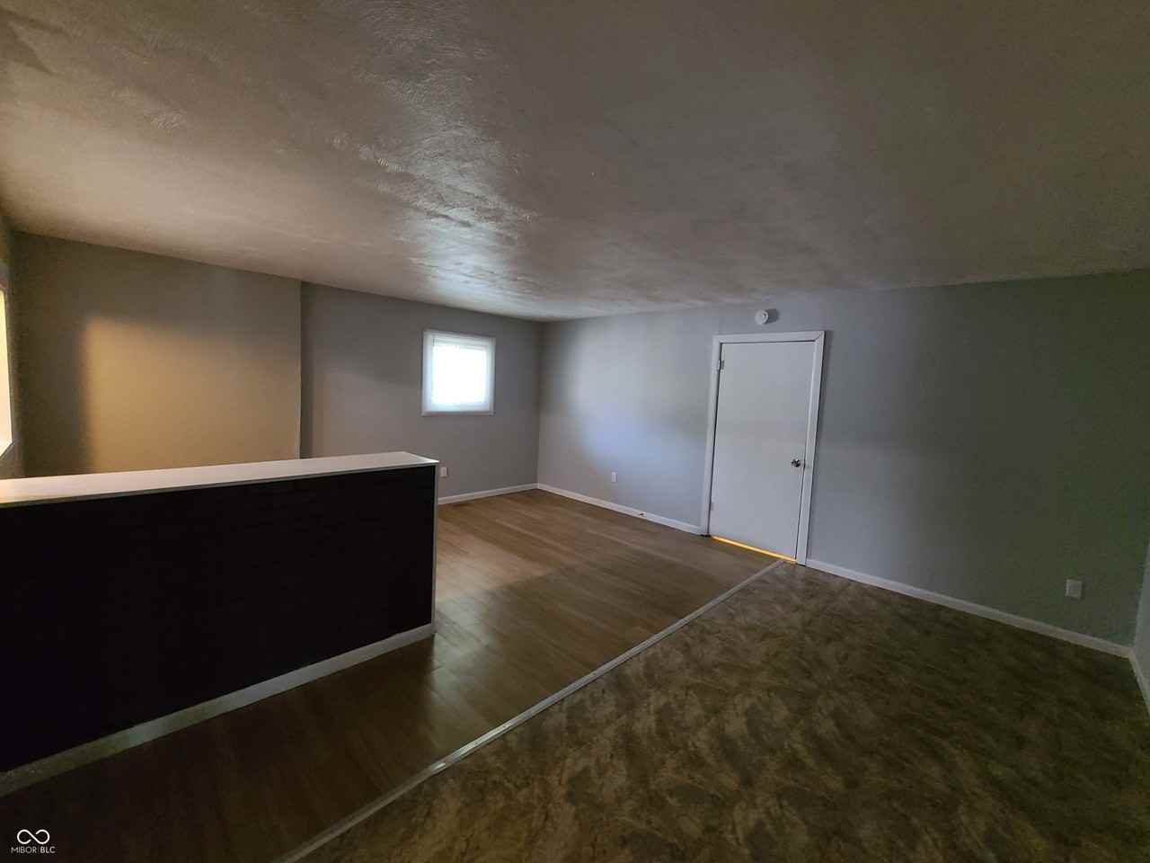 5623 E 18th St - Photo 5 of 19