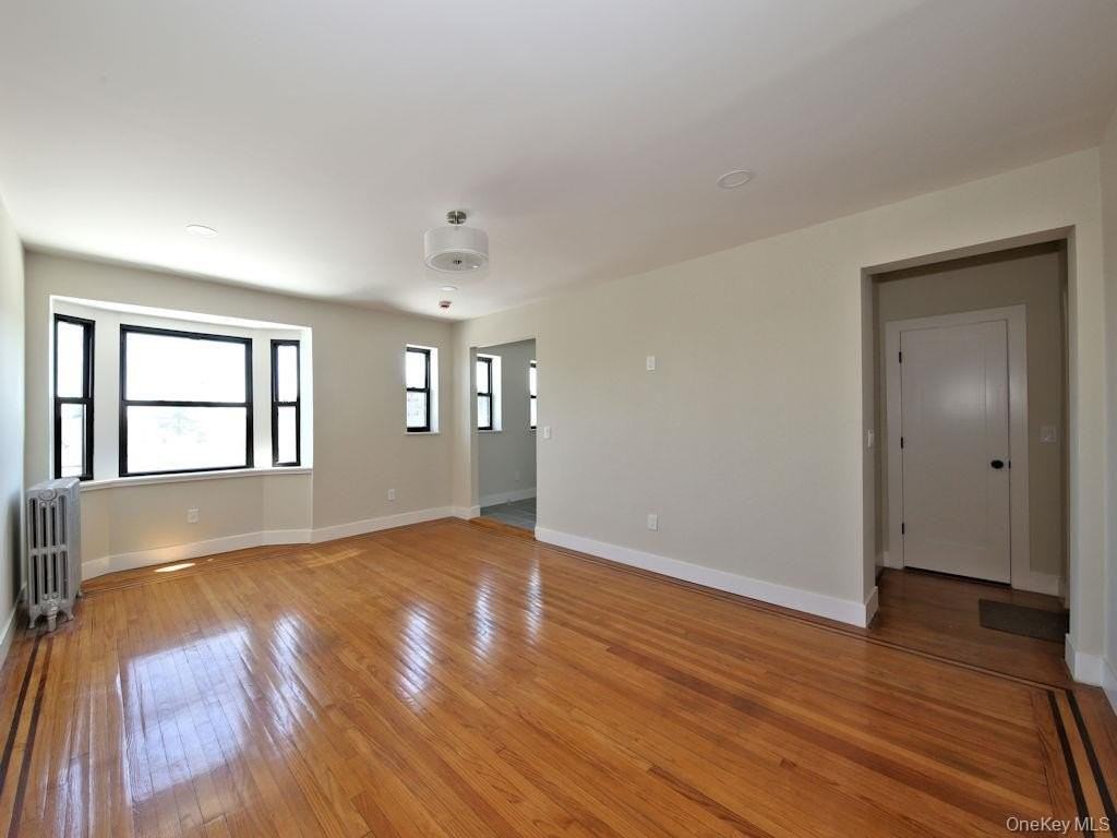 130 Centre Ave #4B - Photo 3 of 11